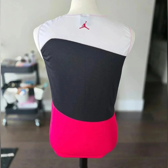 Vintage Rare Air Jordan Jersey Sleeveless in White, Black, and Red XXXL Dri-Fit - Picture 4 of 5